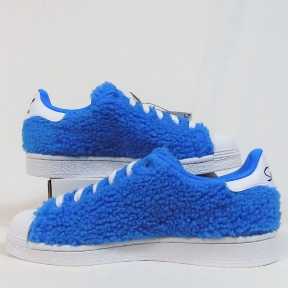 Brand new Adidas Originals Youth Size 1 The Simpsons Marge Superstar Sneakers - Picture 2 of 6